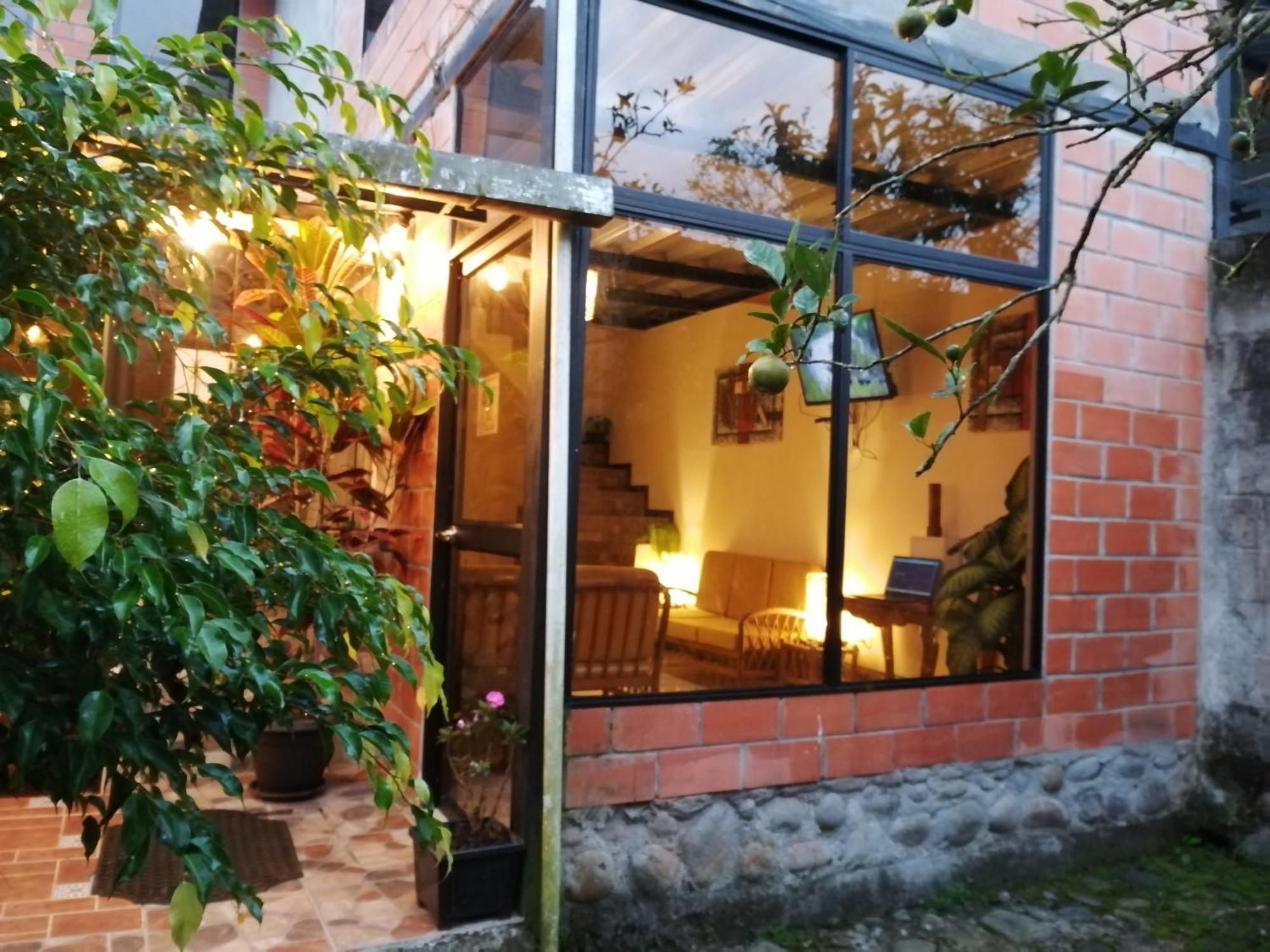 Home Capybara Stay Миндо Екстериор снимка